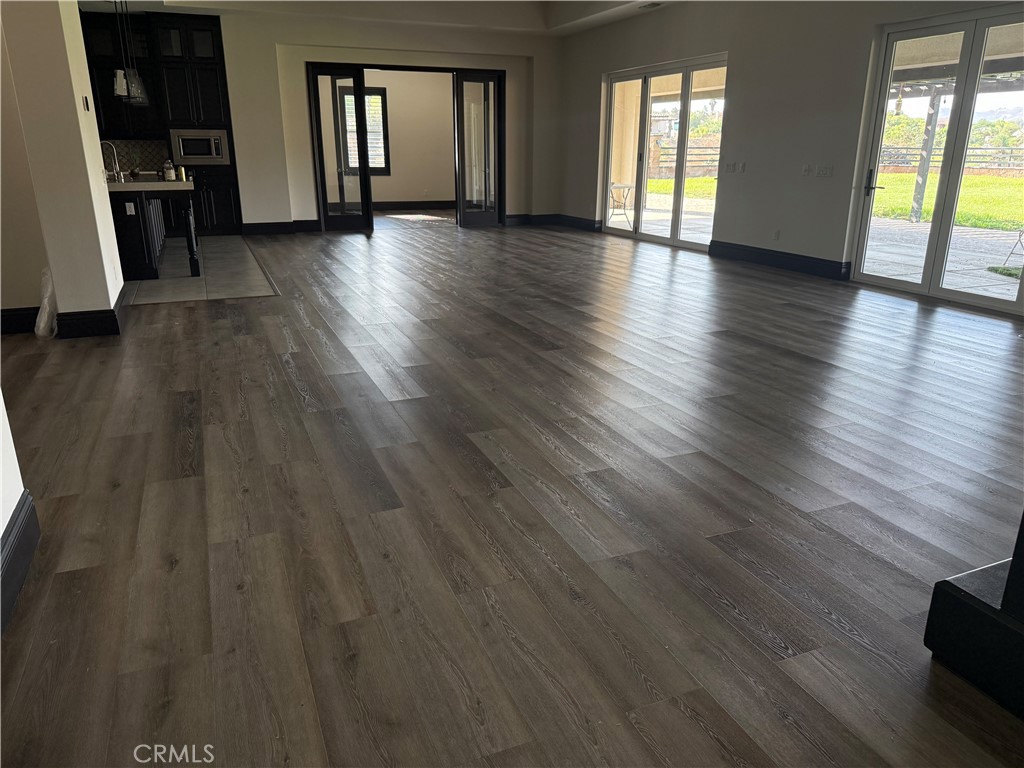 16277 Amberleaf Court Riverside, CA 92504 - Photo 5 of 11 Gallery Image 5