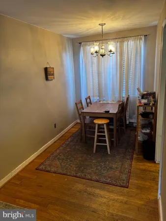 $2,500 | 19 Auburn Court, Unit B, Alexandria, VA 22305