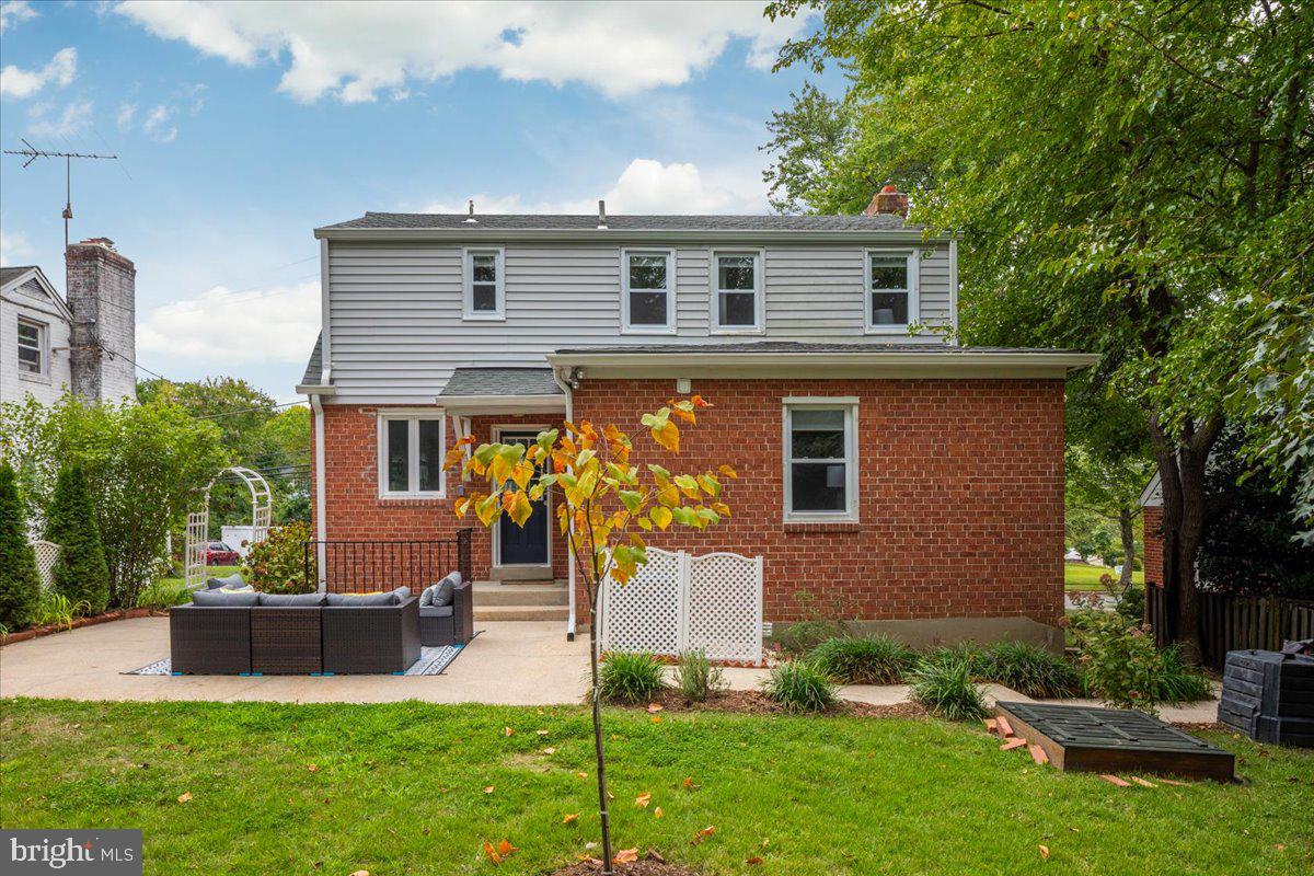 5902 Lockwood Road Cheverly, MD 20785 - Photo 33 of 47 Rear of the home