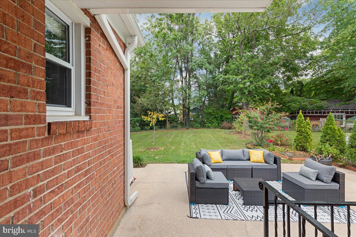 5902 Lockwood Road Cheverly, MD 20785 - Photo 36 of 47 Patio