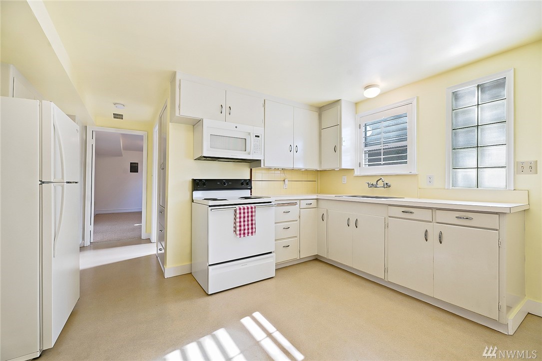 5015 3rd Avenue Northwest Seattle, WA 98107 - Photo 19 of 30