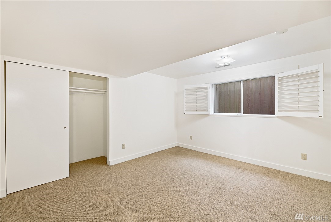 5015 3rd Avenue Northwest Seattle, WA 98107 - Photo 23 of 30