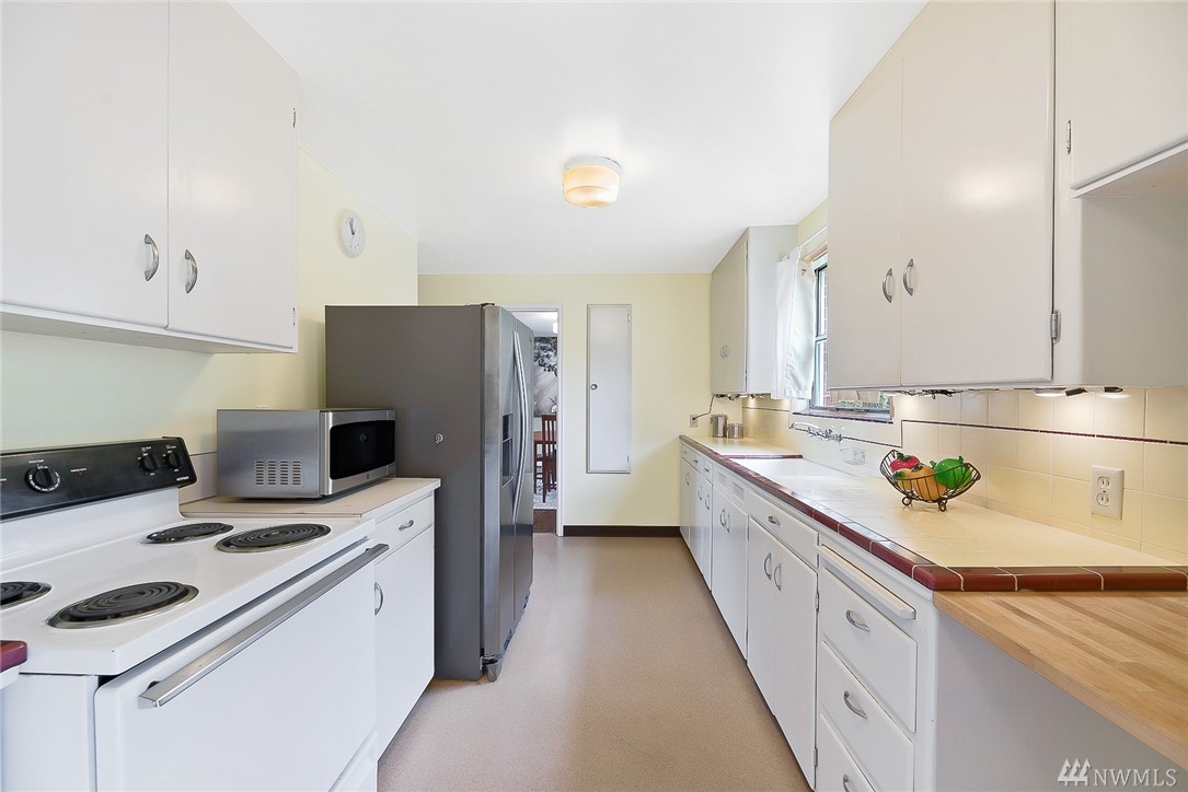 5015 3rd Avenue Northwest Seattle, WA 98107 - Photo 8 of 30