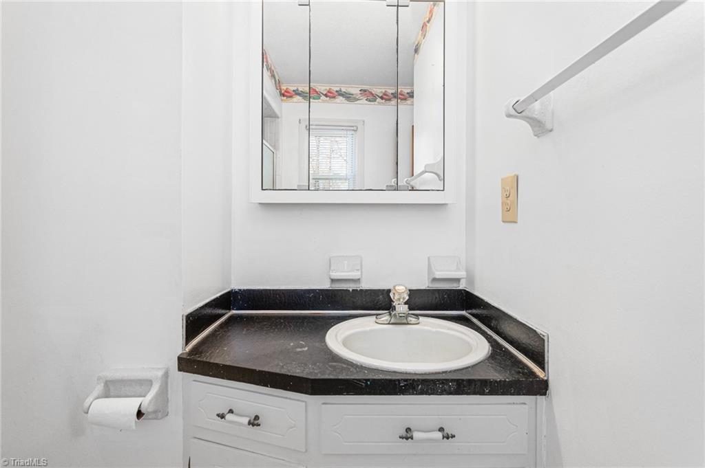 145 Lin Tilley Road Durham, NC 27712 - Photo 22 of 32