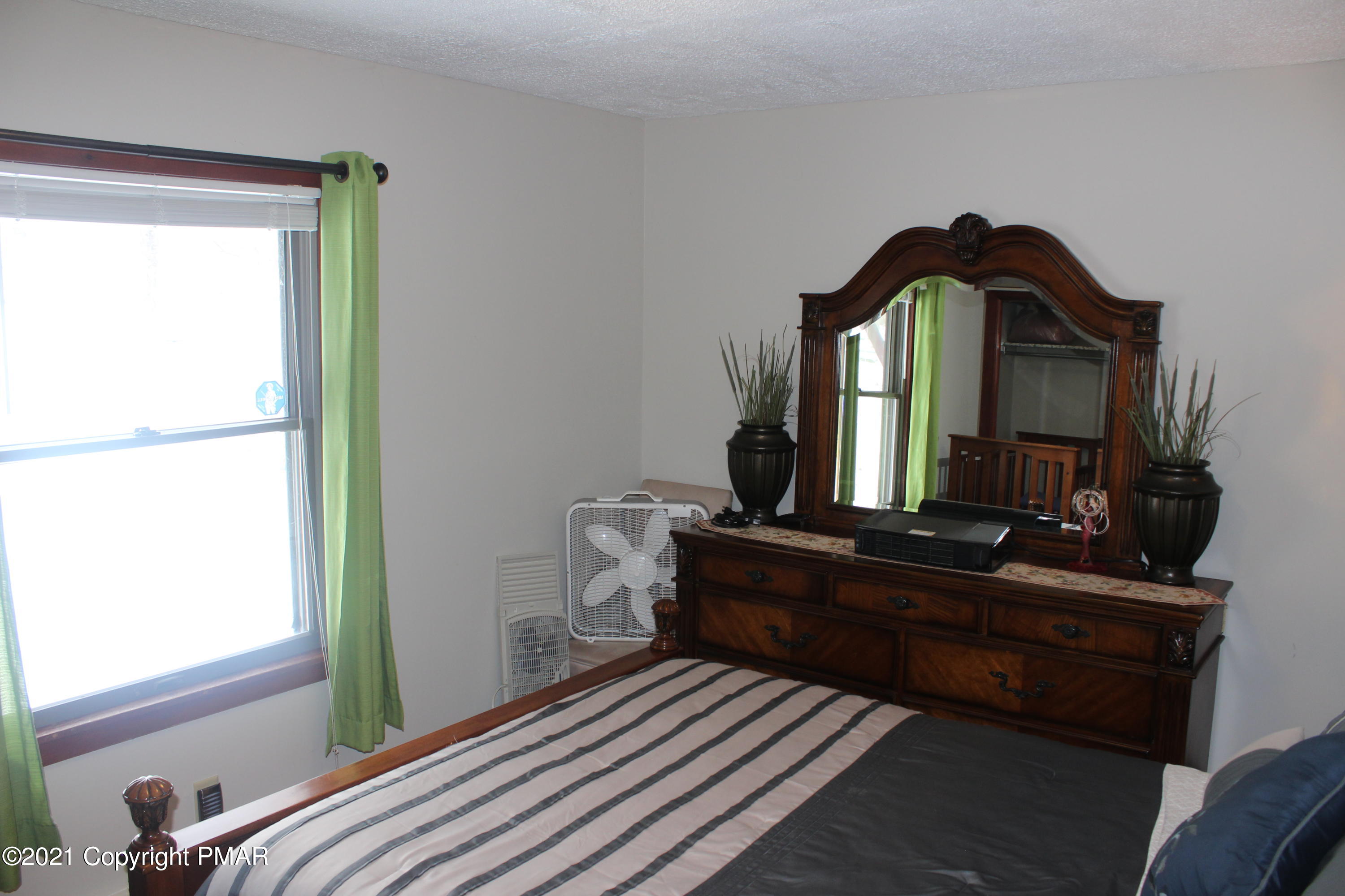6052 Decker Road Bushkill, PA 18324 - Photo 10 of 19 Bedroom1