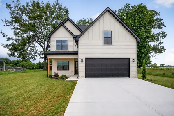 $379,900 | 241 Cripps Lane, Smithville, TN 37166