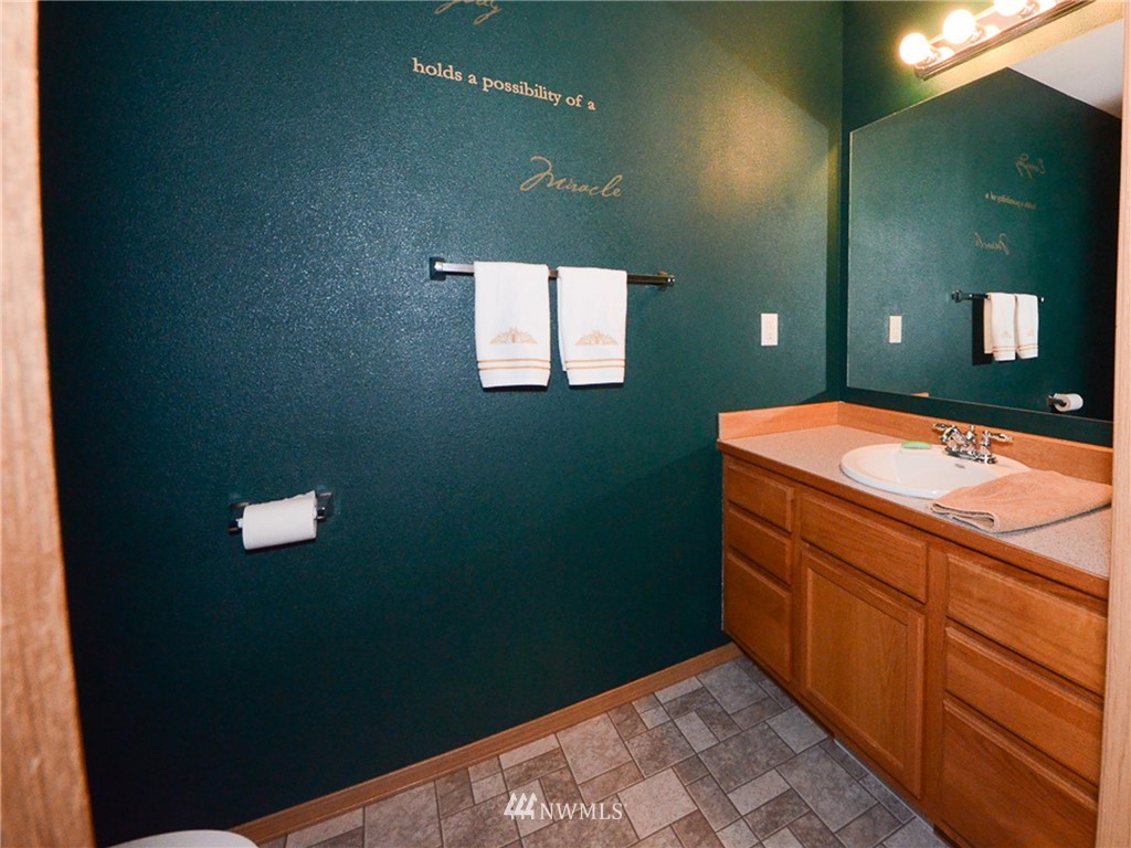 16918 Littlerock Road Southwest Rochester, WA 98579 - Photo 13 of 25