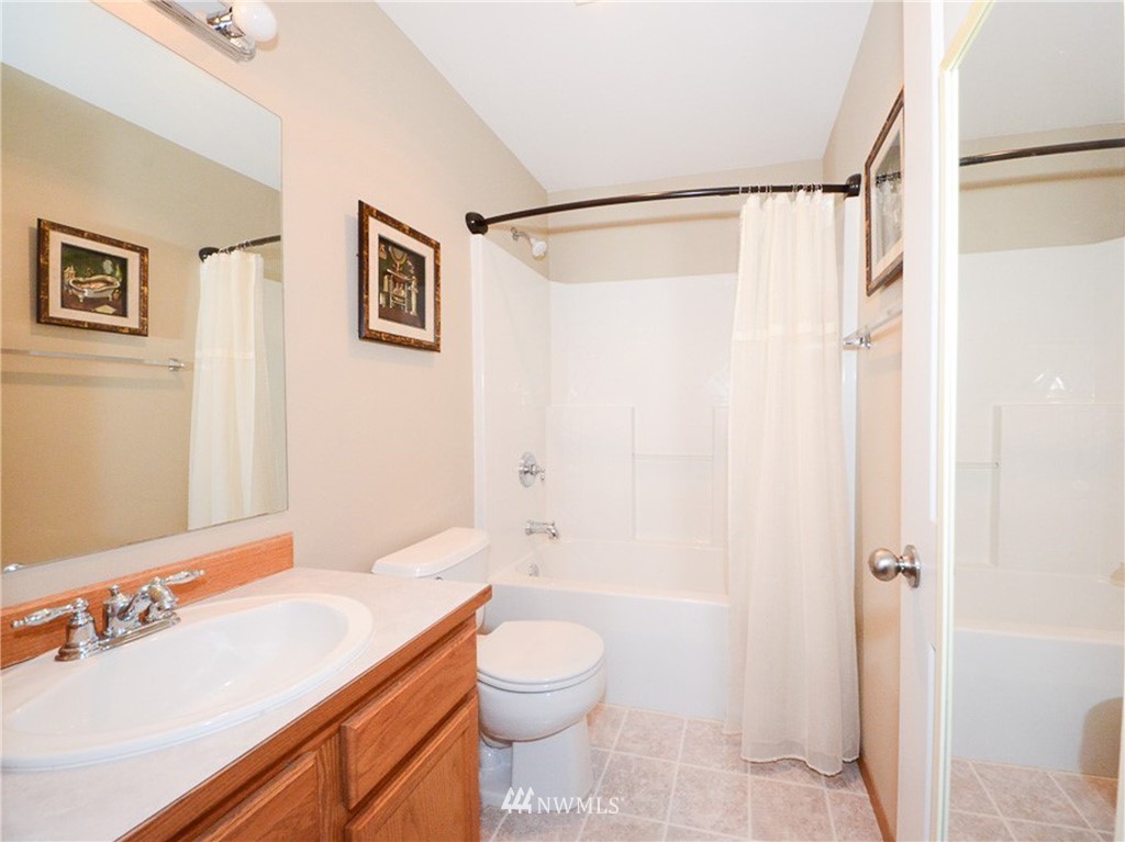 16918 Littlerock Road Southwest Rochester, WA 98579 - Photo 14 of 25