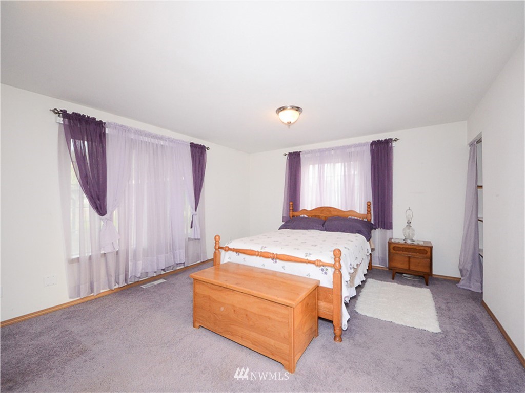 16918 Littlerock Road Southwest Rochester, WA 98579 - Photo 15 of 25