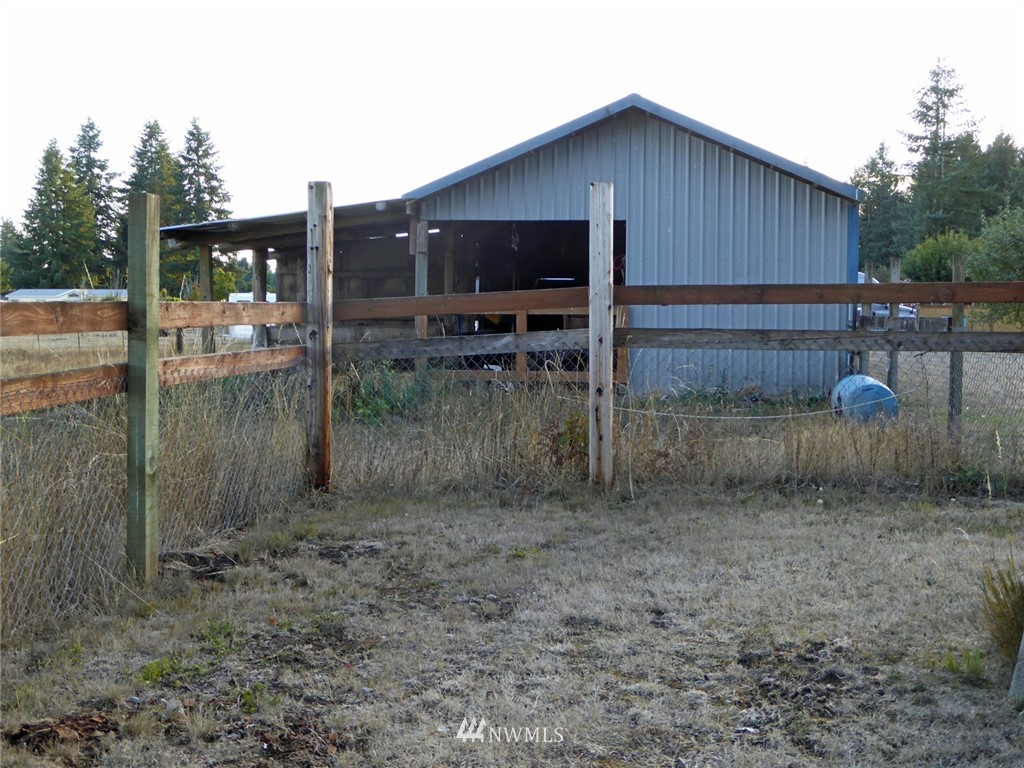 16918 Littlerock Road Southwest Rochester, WA 98579 - Photo 24 of 25