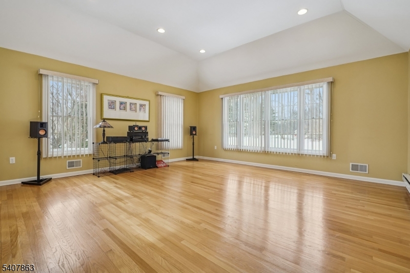 11 Rice Lane Long Valley, NJ 07853 - Photo 25 of 47