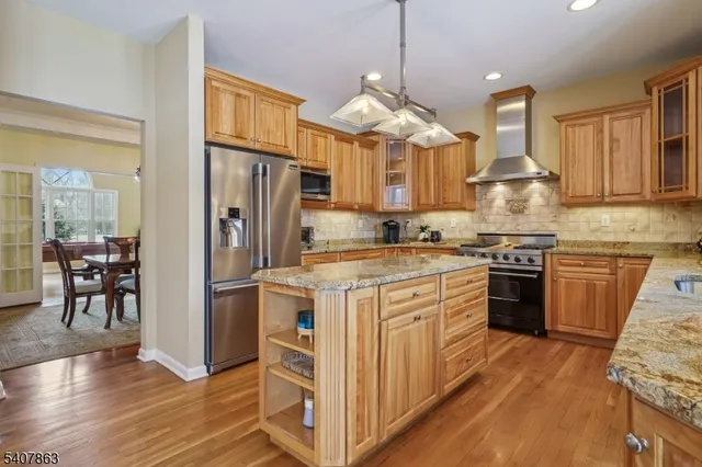 $849,000 | 11 Rice Lane, Long Valley, NJ 07853