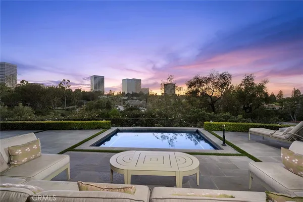 $18,995,000 | 1 Cypress Point Lane, Newport Beach, CA 92660