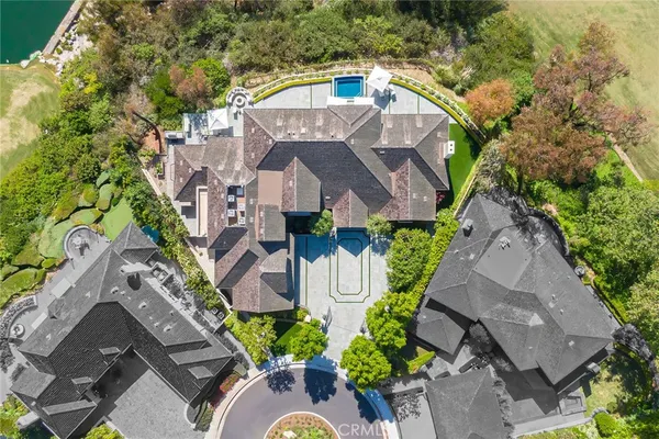 $18,995,000 | 1 Cypress Point Lane, Newport Beach, CA 92660