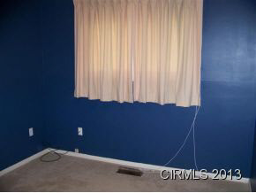 2685 West Lawson Road Marion, IN 46952 - Photo 18 of 19 Gallery Image 18