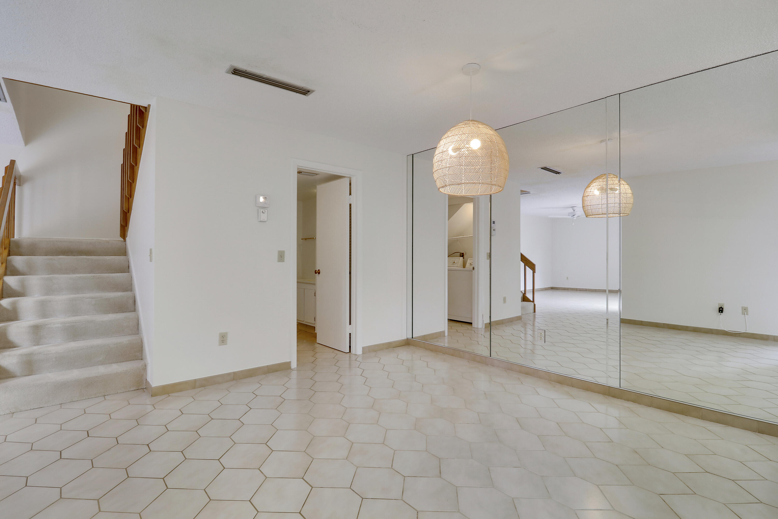 825 Center Street, Unit 49C Jupiter, FL 33458 - Photo 21 of 62 House2-3