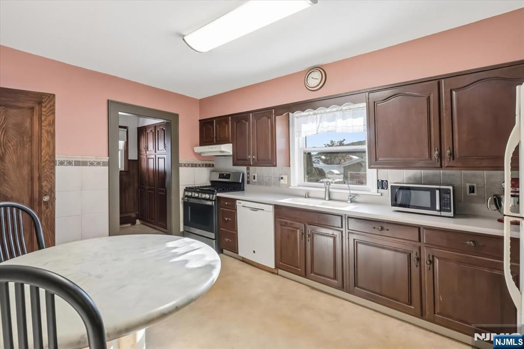 36 Kitchell Avenue Wharton, NJ 07885 - Photo 15 of 29