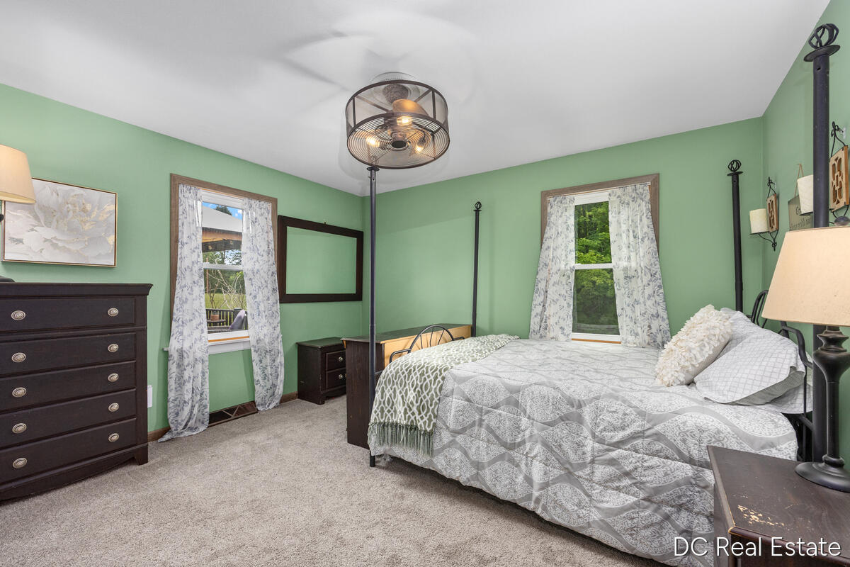 15721 West Almy Road Howard City, MI 49329 - Photo 14 of 35 15721-W-Almy_016