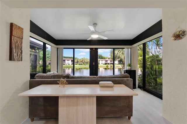 $349,900 | 21386 Juego Circle, Unit 10C, Boca Raton, FL 33433