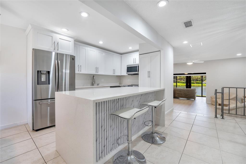 21386 Juego Circle, Unit 10C Boca Raton, FL 33433 - Photo 4 of 33