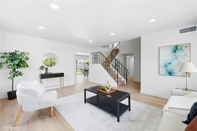 $1,349,999 | 7152 Caprice Circle, La Palma, CA 90623