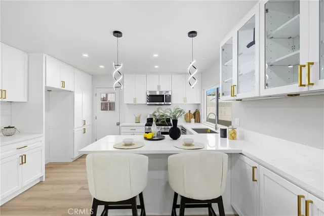 $1,349,999 | 7152 Caprice Circle, La Palma, CA 90623