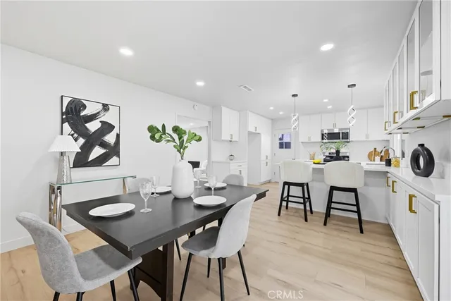 $1,349,999 | 7152 Caprice Circle, La Palma, CA 90623