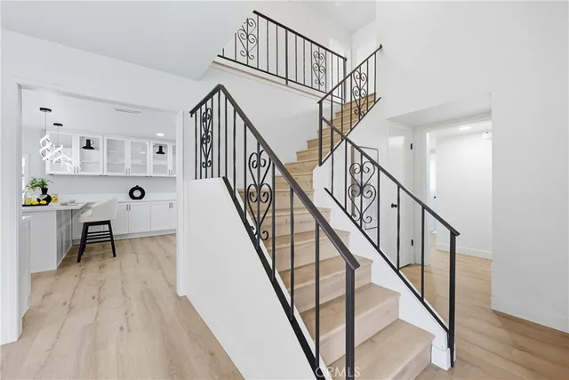 $1,349,999 | 7152 Caprice Circle, La Palma, CA 90623