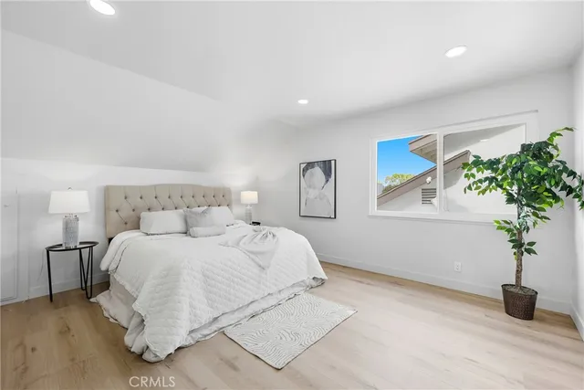 $1,349,999 | 7152 Caprice Circle, La Palma, CA 90623