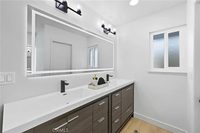 $1,349,999 | 7152 Caprice Circle, La Palma, CA 90623