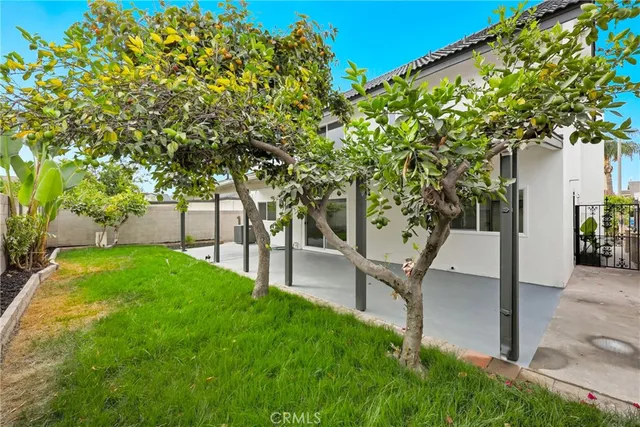 $1,349,999 | 7152 Caprice Circle, La Palma, CA 90623
