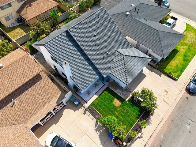 $1,349,999 | 7152 Caprice Circle, La Palma, CA 90623