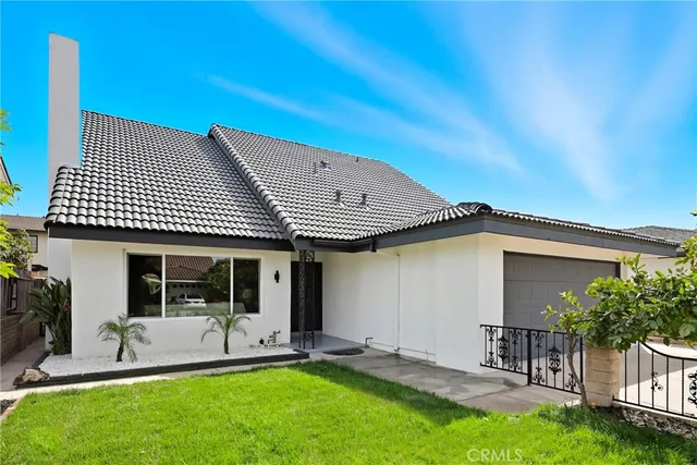 $1,349,999 | 7152 Caprice Circle, La Palma, CA 90623