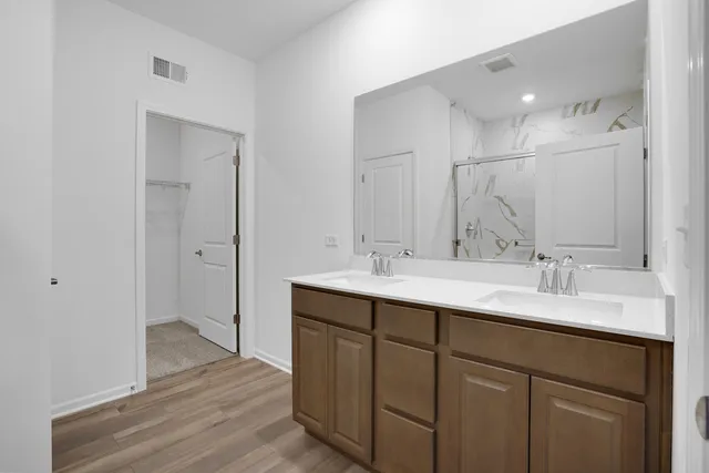 $428,000 | 10184 Leopold Lane, Huntley, IL 60142