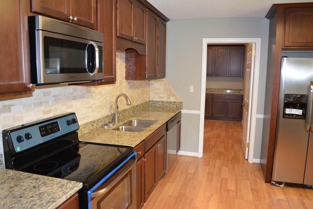 205 Valley Road East Bend, NC 27018 - Photo 8 of 28 Gallery Image 8