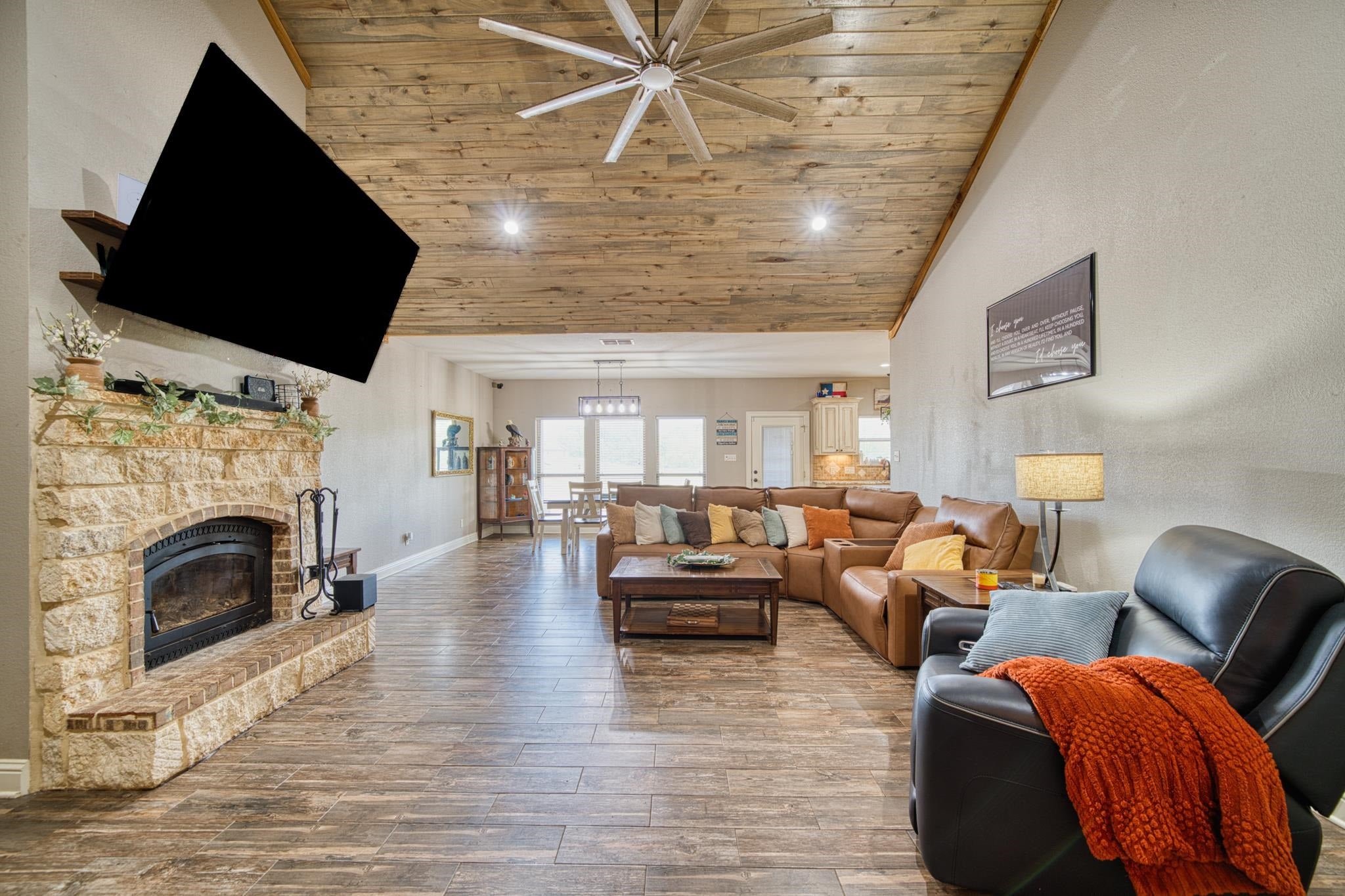4191 Sego Lilly Road Diana, TX 75640 - Photo 5 of 23 Gallery Image 5