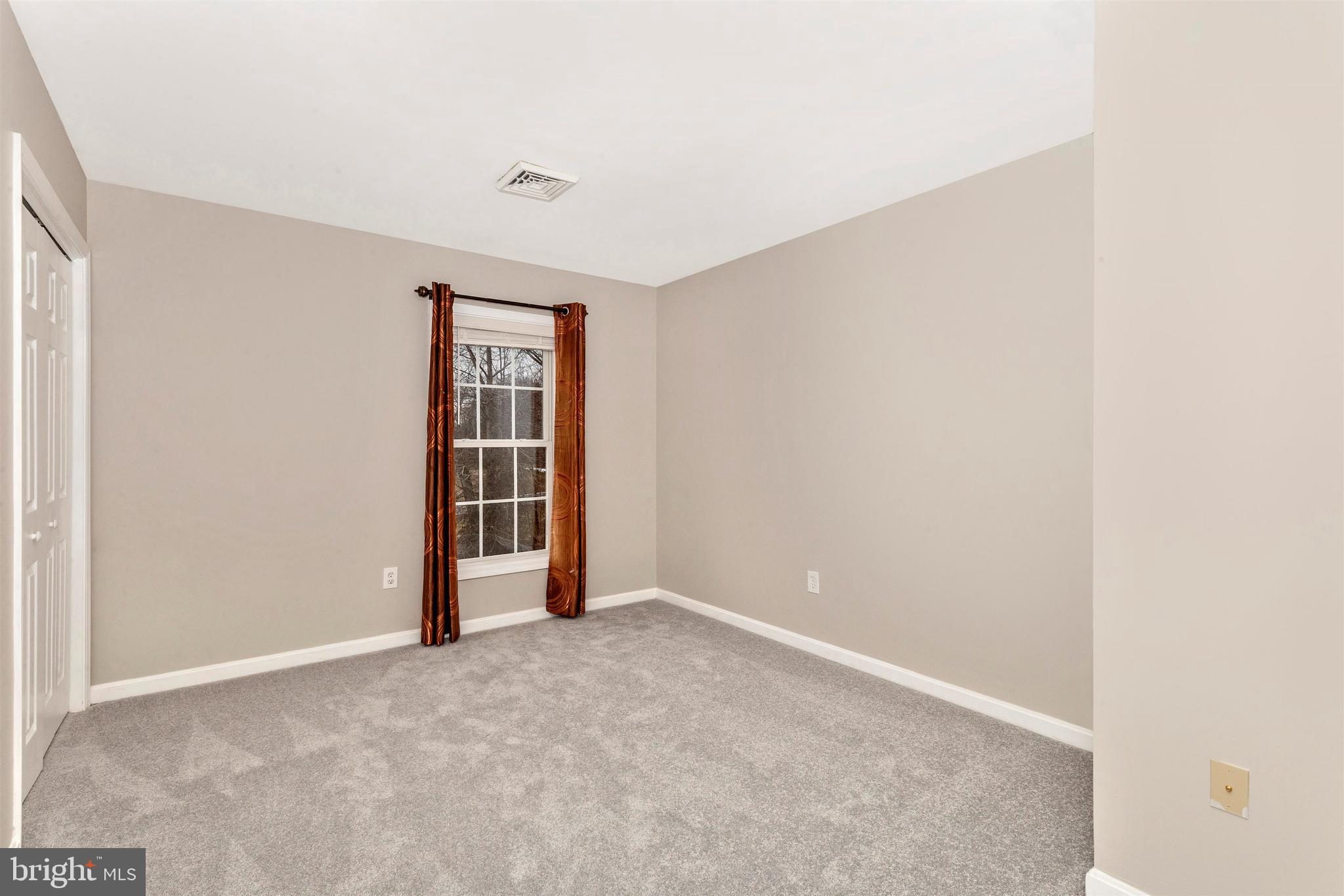 22318 Nicholson Farm Road Dickerson, MD 20842 - Photo 23 of 36