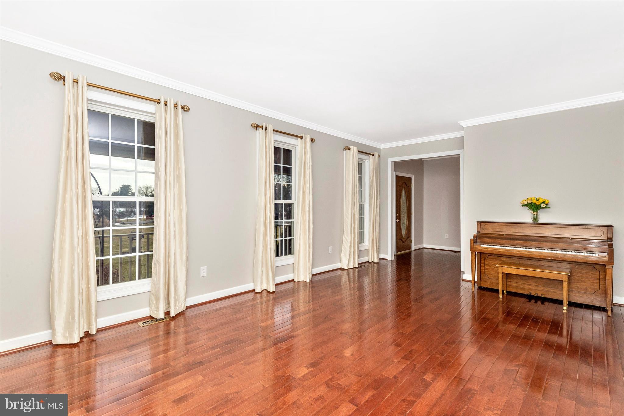 22318 Nicholson Farm Road Dickerson, MD 20842 - Photo 5 of 36