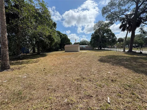 $60,000 | 633 South Varr Avenue, Cocoa, FL 32922