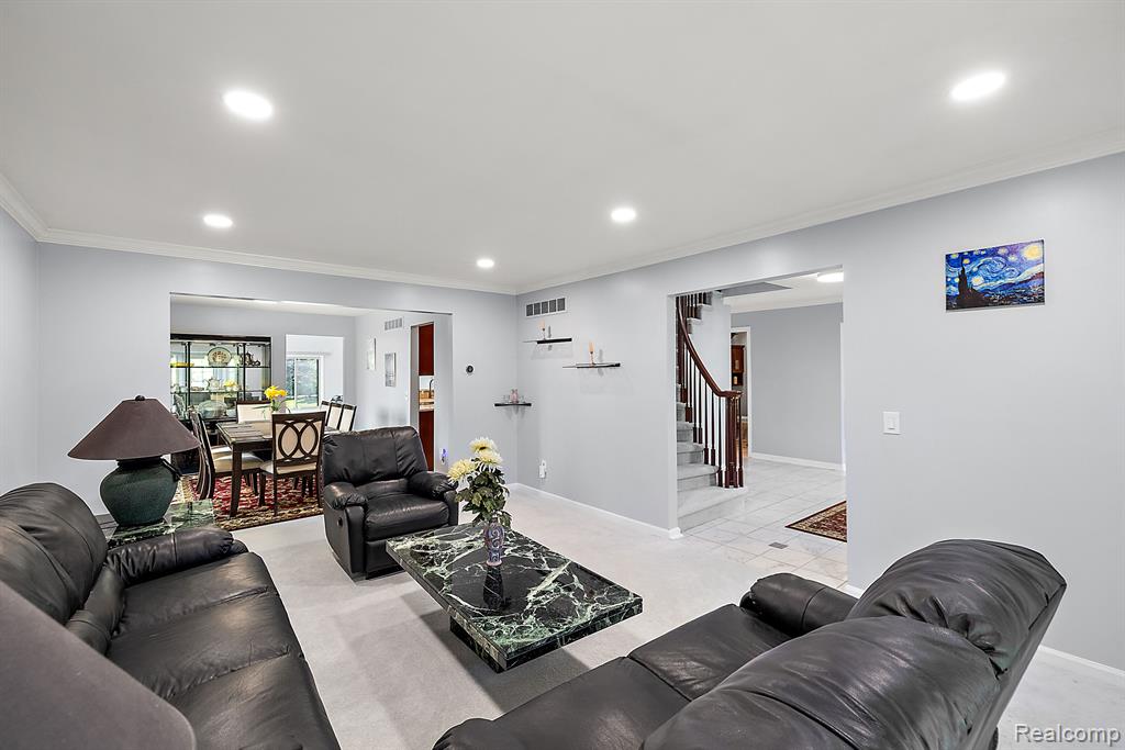 1253 Rothwell Drive Troy, MI 48084 - Photo 29 of 85