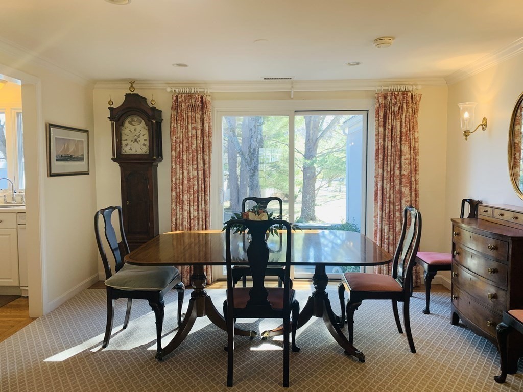 38 Jericho Road, Unit 38 Weston, MA 02493 - Photo 3 of 16