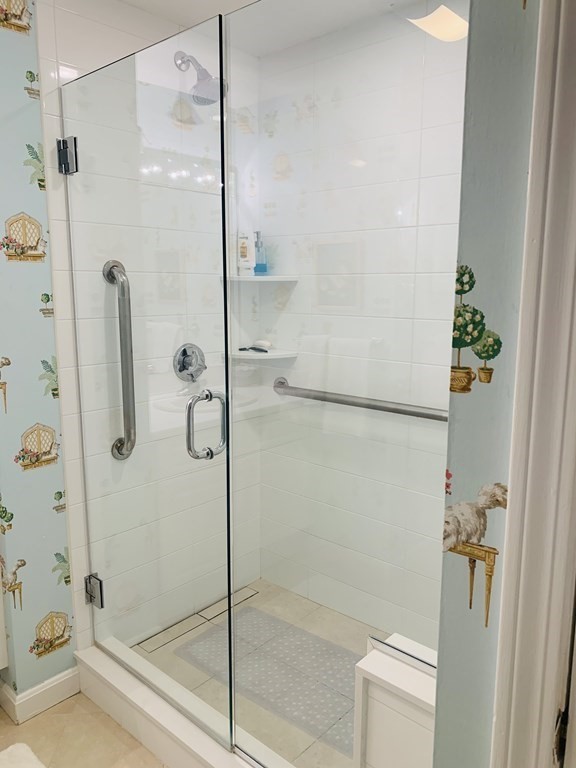 38 Jericho Road, Unit 38 Weston, MA 02493 - Photo 9 of 16