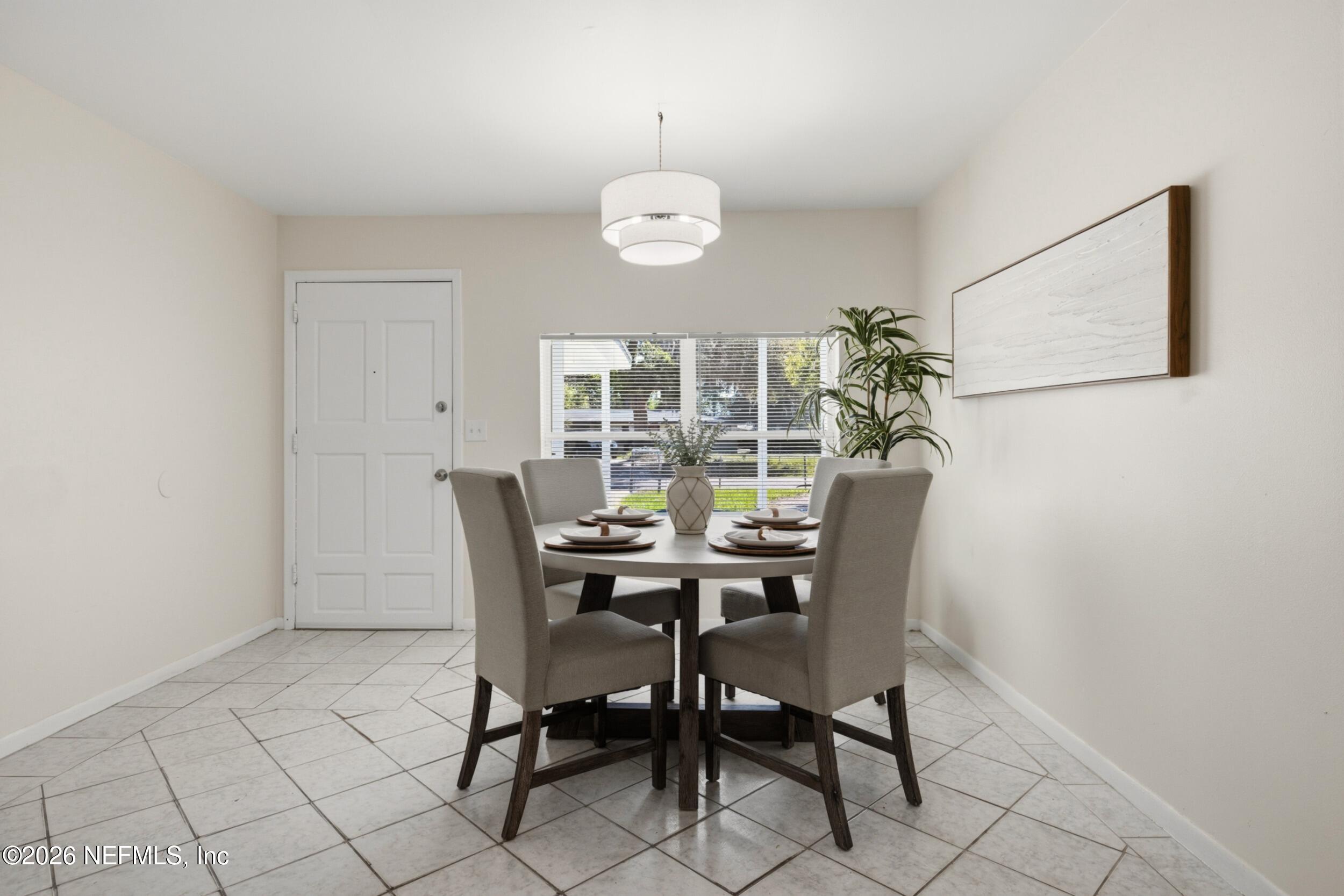 10704 Tulsa Road Jacksonville, FL 32218 - Photo 5 of 18 DR 2