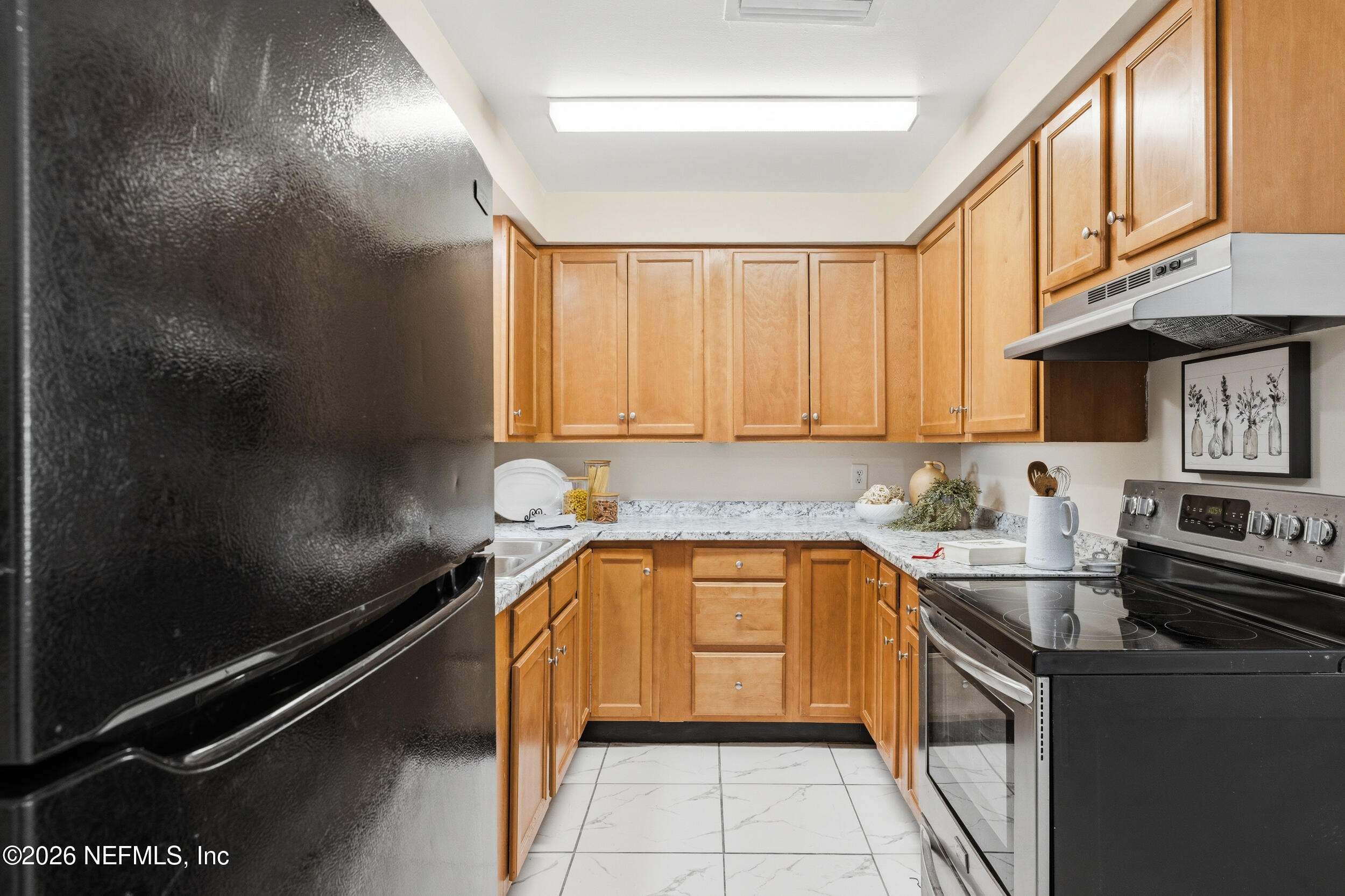 10704 Tulsa Road Jacksonville, FL 32218 - Photo 7 of 18 Kitchen 2