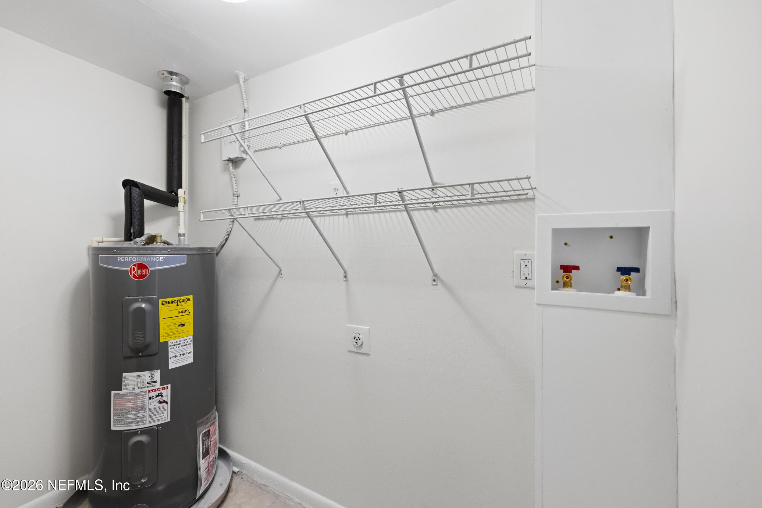 10704 Tulsa Road Jacksonville, FL 32218 - Photo 9 of 18 Wash Room