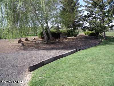 301 Kail Road Tieton, WA 98947 - Photo 34 of 34 front yard