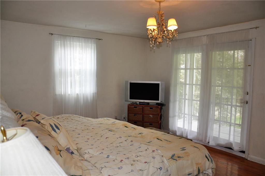 999 Old Mill Road Cheswick, PA 15024 - Photo 19 of 24 Master bedroom with your own private second floor balcony, accessed through the french doors.