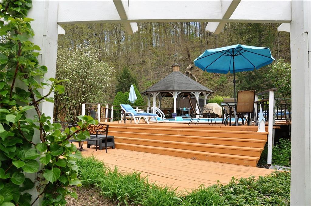 999 Old Mill Road Cheswick, PA 15024 - Photo 10 of 24 Pool party anyone?