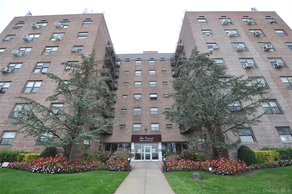 $290,000 | 202-35 Foothill Avenue, Unit B24 | Holliswood