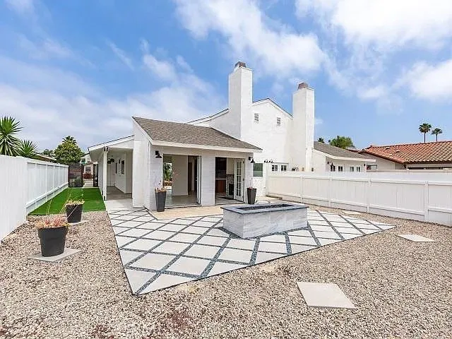 $2,359,000 | 2297 Levante Street, Carlsbad, CA 92009